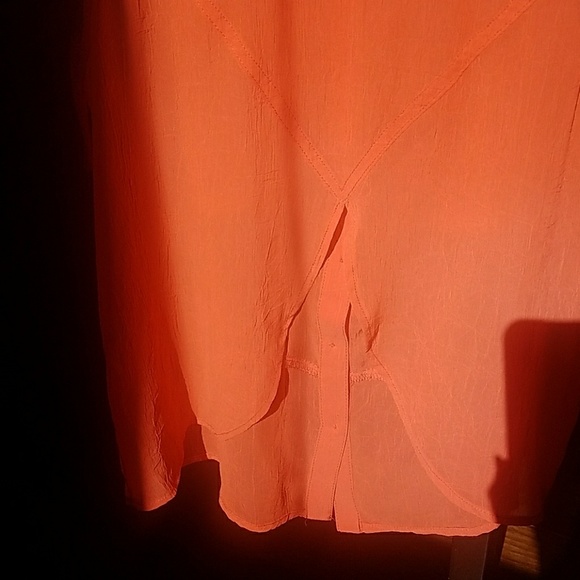 Top - Picture 3 of 4